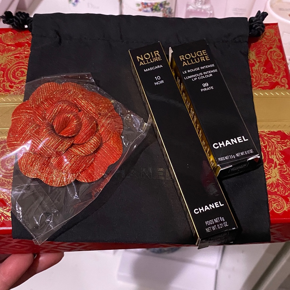 Chanel Lipstick & Mascara Set-NIB